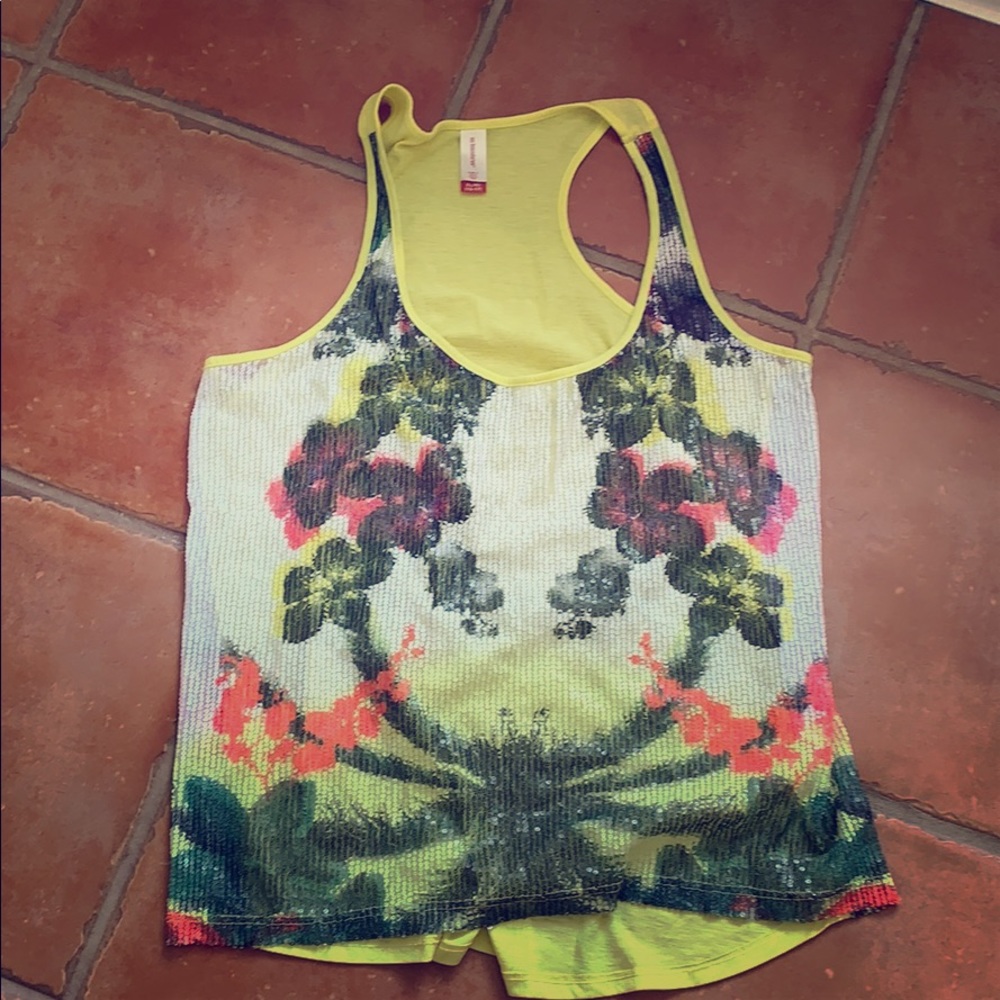 Top for summer